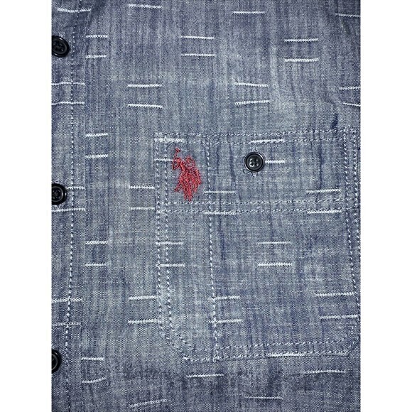 US Polo Association Men’s Large Short Sleeve Button Up Navy Denim Grid Shirt - Picture 5 of 9